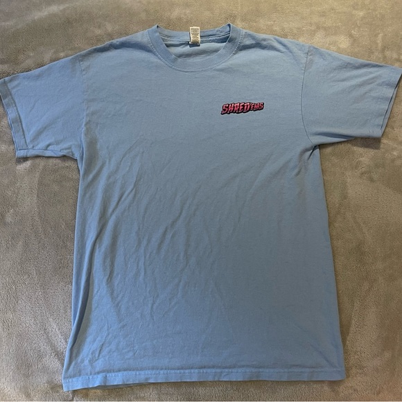 Basic T-Shirt - Picture 2 of 3